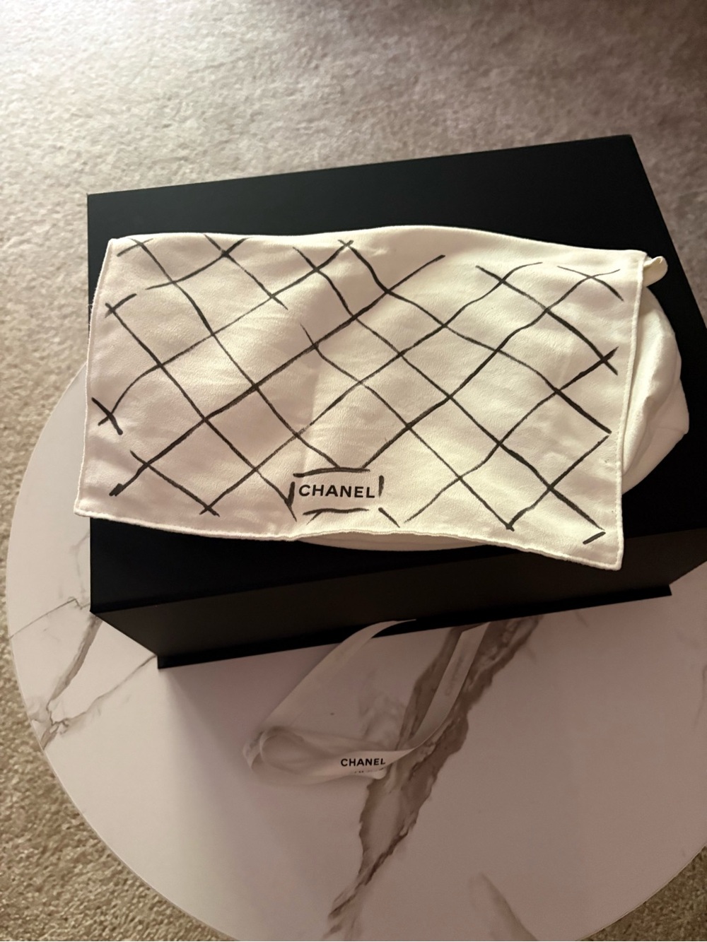 CHANEL White and Black Quilted Grid Drawstring Dust Pouch